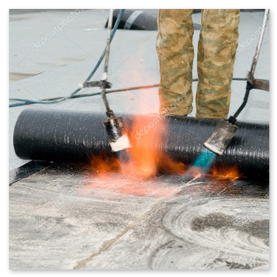 Abdichtungsbahn wird verschweißt